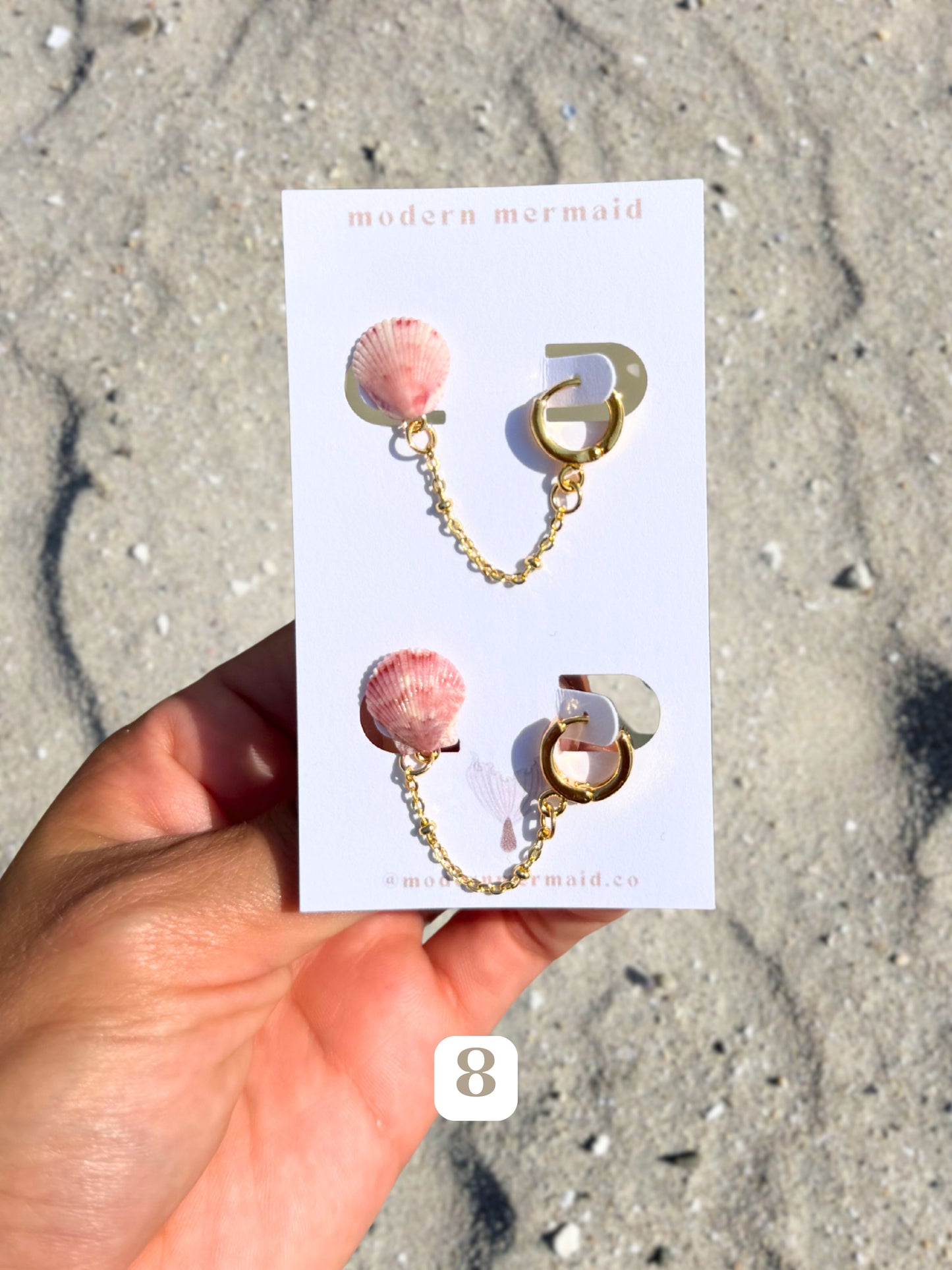 Mini Seashell Double Piercing Chain Huggies
