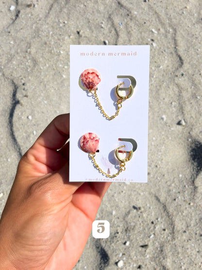Mini Seashell Double Piercing Chain Huggies