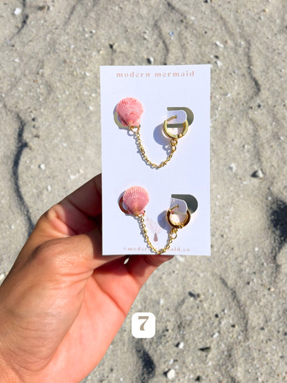 Mini Seashell Double Piercing Chain Huggies