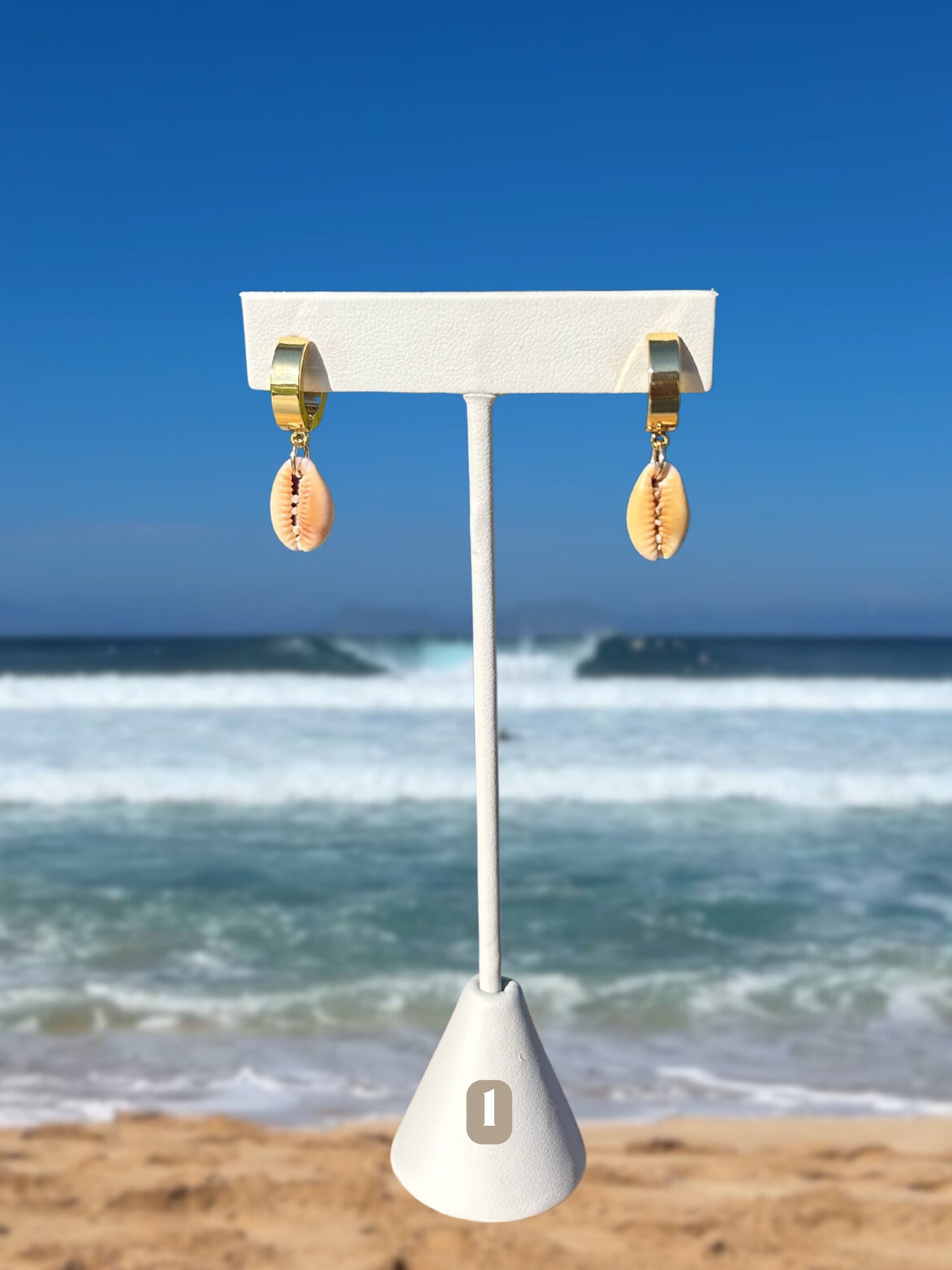 Hawai'i Shell Earrings
